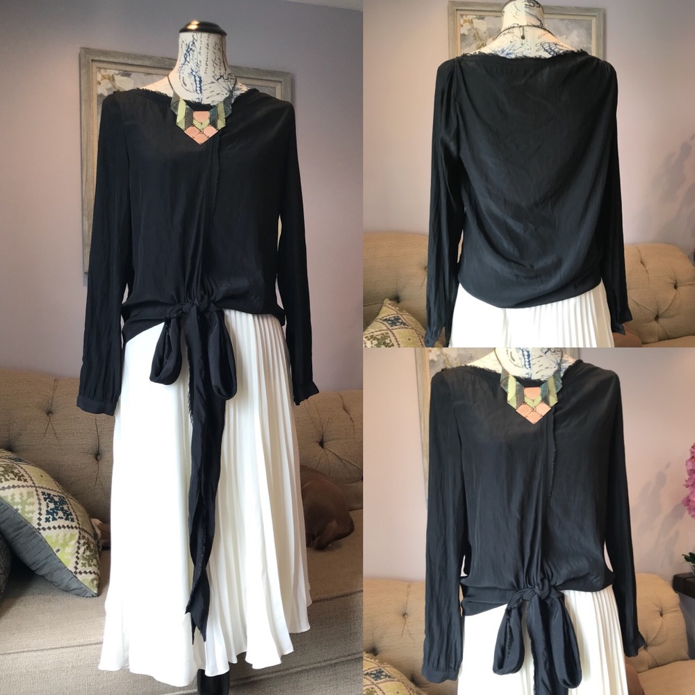 Calvin Rucker wrap top